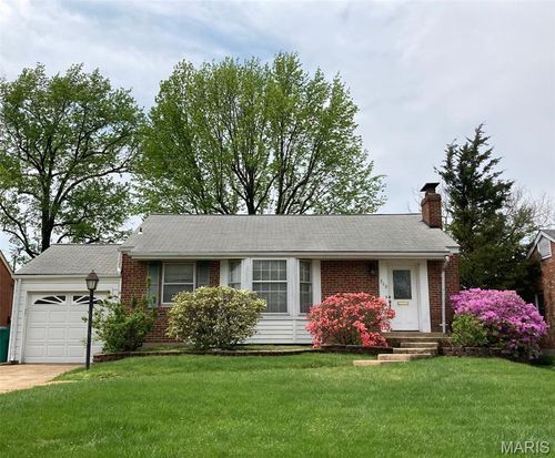 719 Colebrook Dr, Webster Groves, MO, 63119-4115 | Card Image