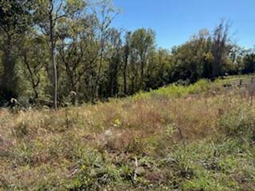 1027 Morris Dr, Richmond, KY, 40475-7915 | Card Image