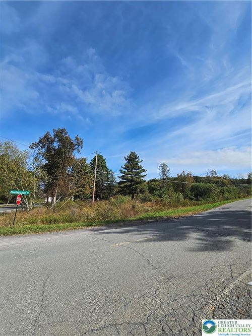 3078 Route 115, Effort, PA, 18330-7931 | Card Image