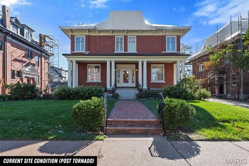 88 Waterman Pl, Saint Louis, MO, 63112-1821 | Card Image