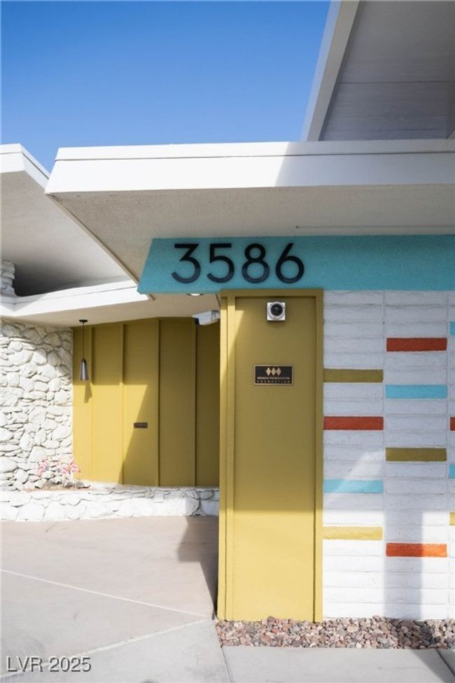3586 Spencer St, House other with 3 bedrooms, 3 bathrooms and null parking in Las Vegas NV | Image 4