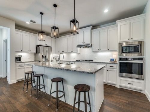 916 Timber Ridge Dr, Justin, TX, 76247-1821 | Card Image