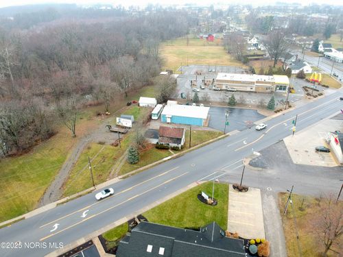 715 N Perry St, Ottawa, OH, 45875-1338 | Card Image