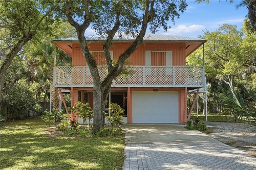 1951 W Shell Ln, Vero Beach, FL, 32963-4551 | Card Image