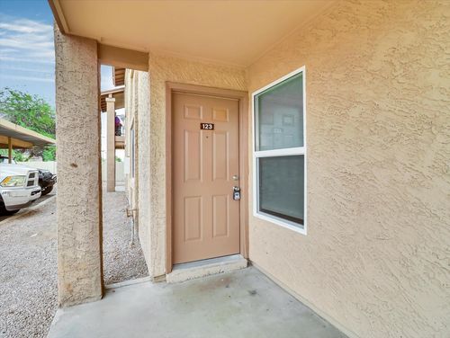 124-260 W 8th Ave, Mesa, AZ, 85210-8630 | Card Image