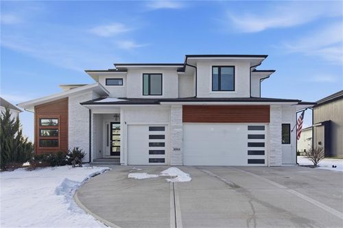 16964 Elmridge St, Olathe, KS, 66062-8127 | Card Image