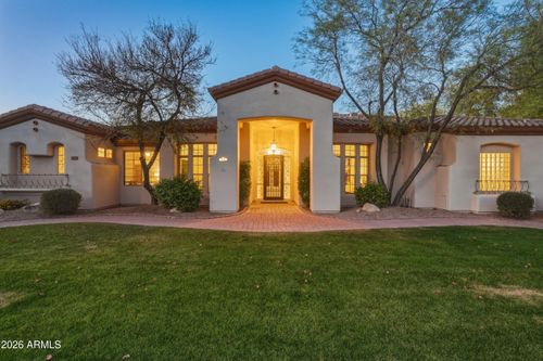 370 E Canyon Creek Dr, Gilbert, AZ, 85295-5983 | Card Image