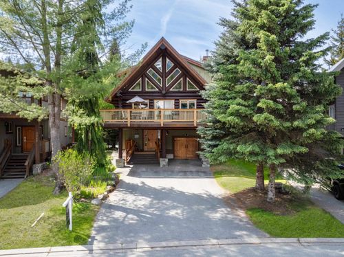 7270 Spruce Grove Circle, Whistler, BC, V8E0E8 | Card Image