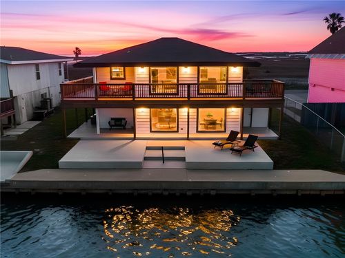 140 Port Saint Claire, Aransas Pass, TX, 78336-6703 | Card Image