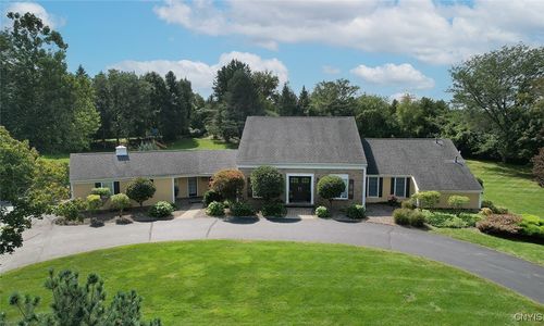 6972 Colonial Dr, Fayetteville, NY, 13066-9729 | Card Image
