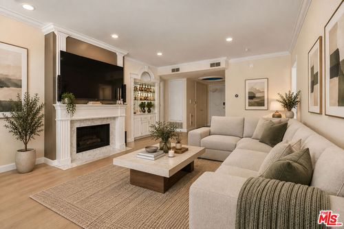 101-14923 Moorpark St, Sherman Oaks, CA, 91403-2506 | Card Image
