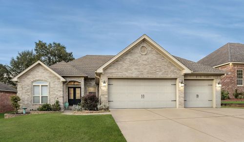 7524 Glenn Hills Dr, Sherwood, AR, 72120-4336 | Card Image