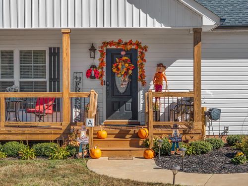 1076 Mcswain Rd, chesnee, SC, 29323-9780 | Card Image