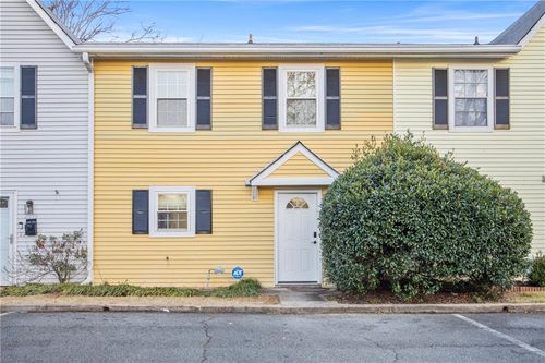 2858 Spring Villa Ln Se, Smyrna, GA, 30080-3645 | Card Image