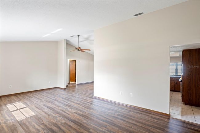 2013 Meredith Dr, House other with 3 bedrooms, 3 bathrooms and null parking in SPRING HILL FL | Image 11