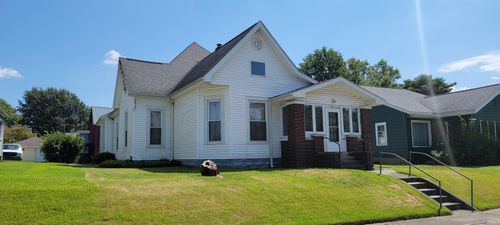 216 Ne 9th St, Washington, IN, 47501-2820 | Card Image
