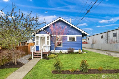 409 Kentucky St, Bellingham, WA, 98225-4213 | Card Image