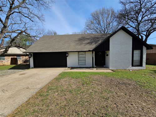 203 Timothy Trl, Duncanville, TX, 75137-4017 | Card Image