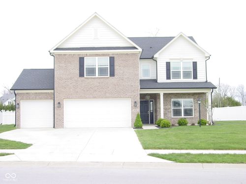 4556 Lakeway Dr, New Palestine, IN, 46163-8014 | Card Image