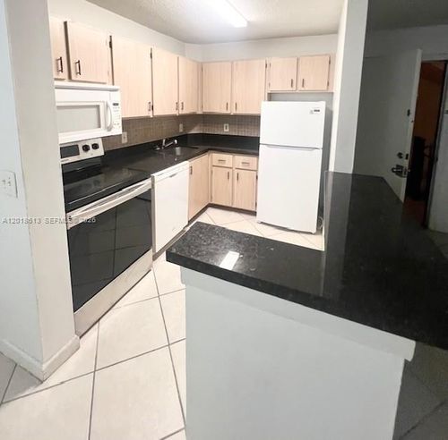 206-10717 Cleary Blvd, Plantation, FL, 33324-6090 | Card Image