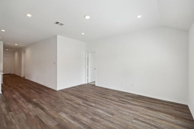 24714 Sage Meadows Way, House other with 4 bedrooms, 2 bathrooms and 2 parking in Magnolia TX | Image 6