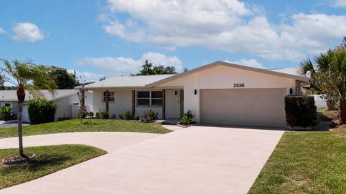 3538 Shady Bluff Drive, LARGO, FL, 33770 | Card Image