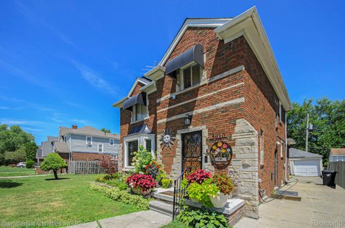 5910 Courville St, Detroit, MI, 48224-2669 | Card Image
