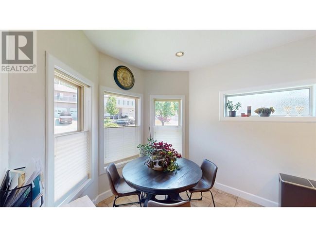 1569 Mount Fisher Cres, House other with 5 bedrooms, 3 bathrooms and 3 parking in Cranbrook BC | Image 5