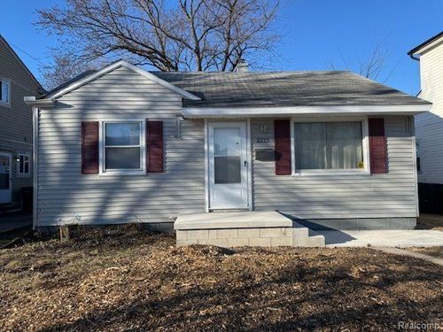 2215 Browning St, Ferndale, MI, 48220-1449 | Card Image