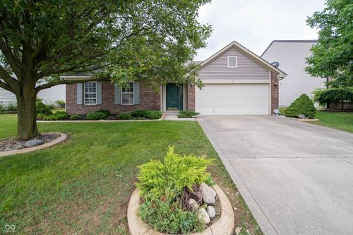 6660 W Denton Dr, Mccordsville, IN, 46055-6024 | Card Image