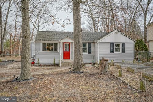 1446 12th Ave, WILLIAMSTOWN, NJ, 08094-4527 | Card Image