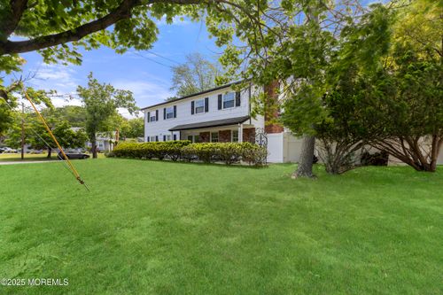 90 Old Bridge Dr, Howell, NJ, 07731-2360 | Card Image
