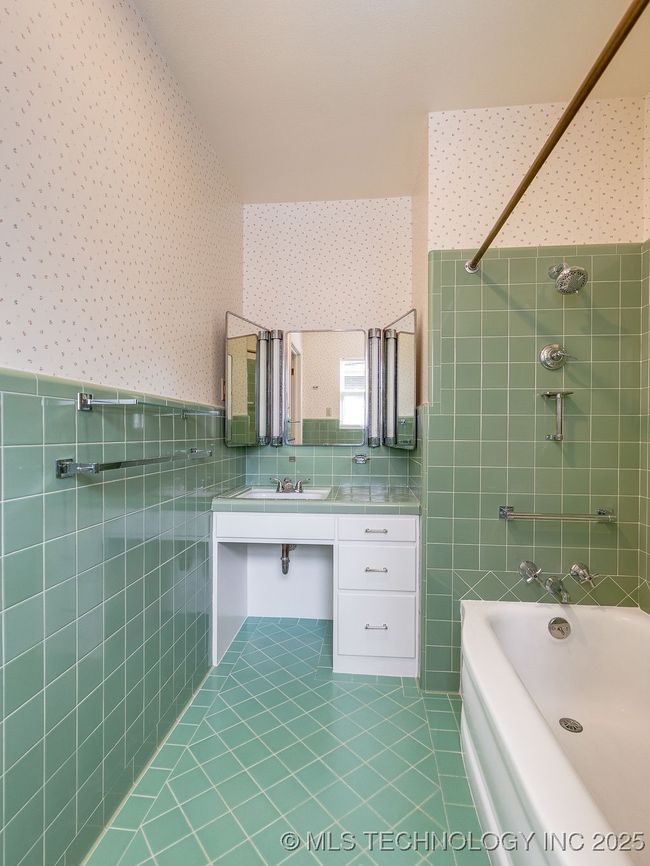 121 W 17 Th St, House other with 3 bedrooms, 3 bathrooms and null parking in Ada OK | Image 45