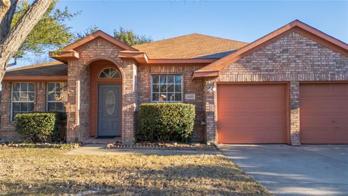 1406 Courtland Ln, Mckinney, TX, 75069-7916 | Card Image