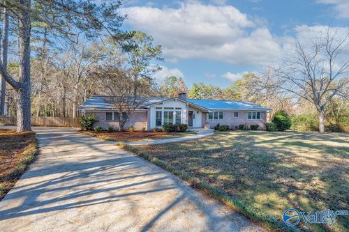 2111 Meadow Island Rd, Scottsboro, AL, 35769-3963 | Card Image