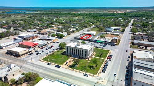 128 N North Church Street, Jacksboro, TX, 76458 | Card Image