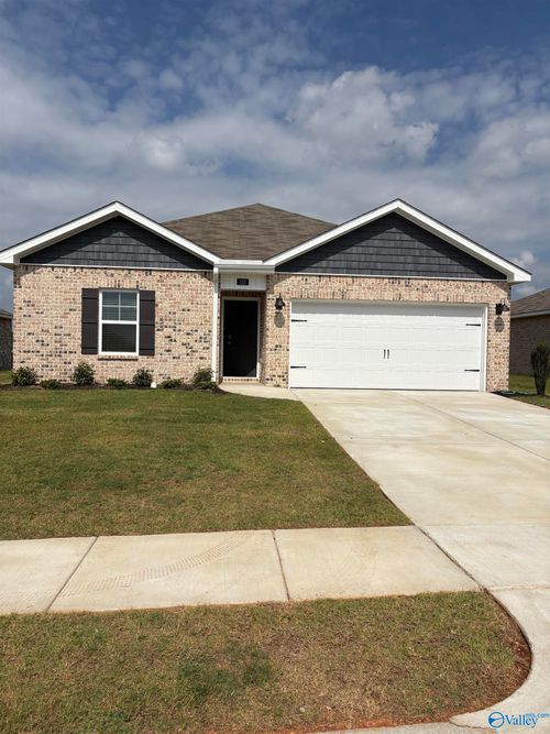 122 Betty Williams Dr, Madison, AL, 35756-8150 | Card Image