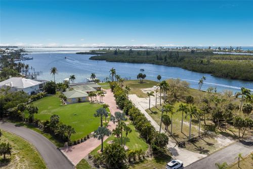 90 Buccaneer Bnd, PLACIDA, FL, 33946-2211 | Card Image