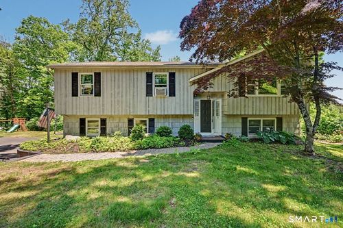 3 Gretl Ln, New Milford, CT, 06776-4717 | Card Image