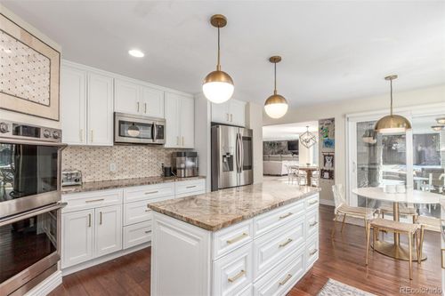 3577 S Hillcrest Dr, Denver, CO, 80237-1101 | Card Image