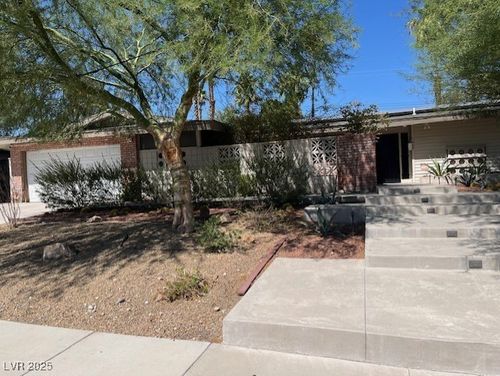 1648 Ottawa Dr, Las Vegas, NV, 89169-3126 | Card Image
