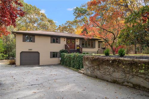 50 Carrs Pond Rd, West Greenwich, RI, 02817-2547 | Card Image