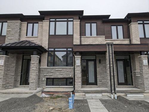 2731 Peter Matthews Dr, Pickering, ON, L1X0M2 | Card Image