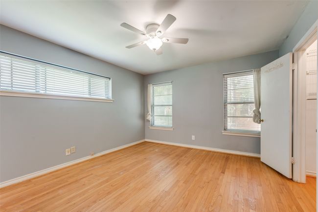 211 Martha Mnr, House other with 3 bedrooms, 2 bathrooms and null parking in Richardson TX | Image 18