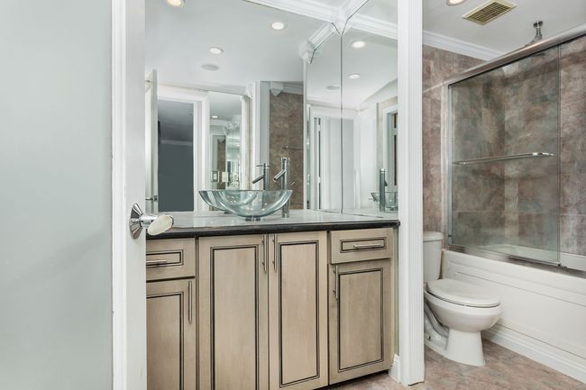 Full bathroom | Image 29