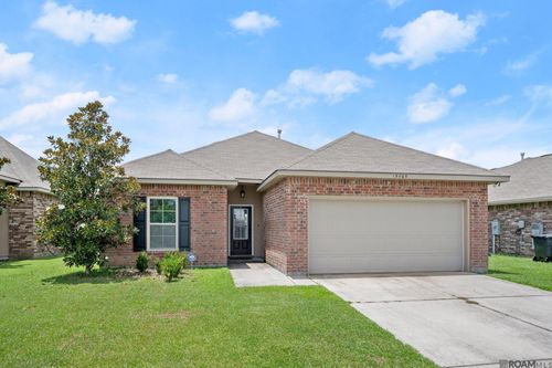 15405 Mossystone Dr, Prairieville, LA, 70769-6488 | Card Image