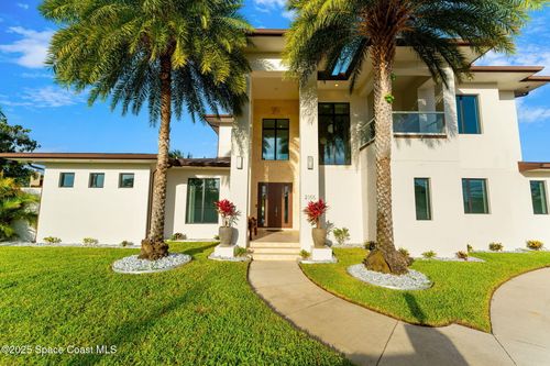 2355 N Riverside Dr, Melbourne, FL, 32903-3600 | Card Image