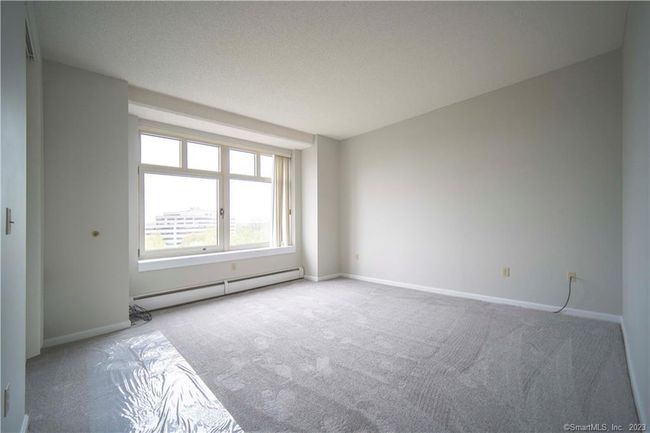 APT-403 - 235 E River Dr, Condo with 3 bedrooms, 2 bathrooms and null parking in East Hartford CT | Image 16