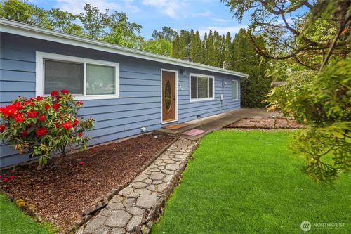 11519 Se 169th St, Renton, WA, 98055-5911 | Card Image