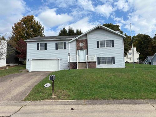 110 Jennifer Lane, Bridgeport, WV, 26330-1190 | Card Image